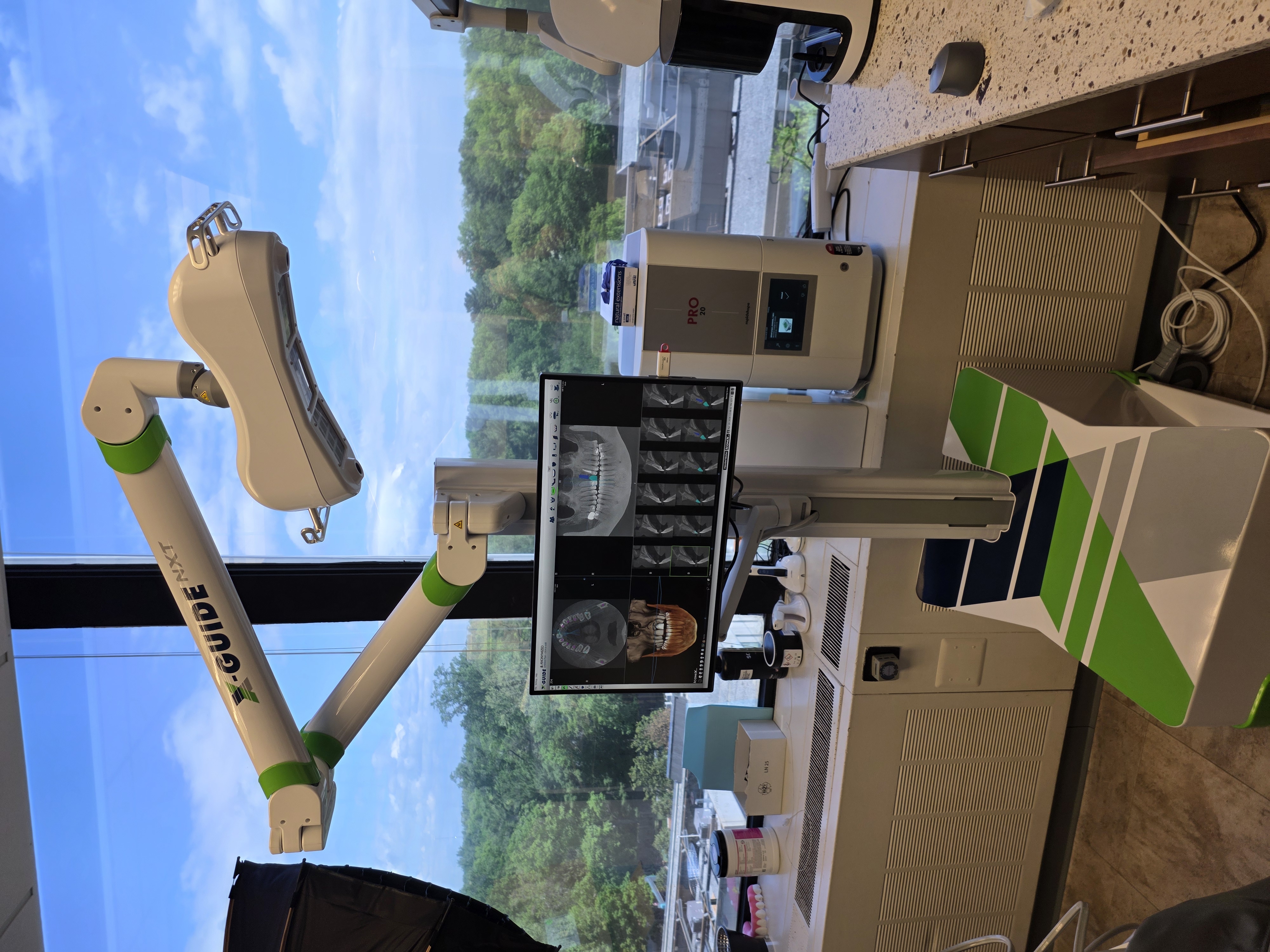 X-Guide / xNav navigation system